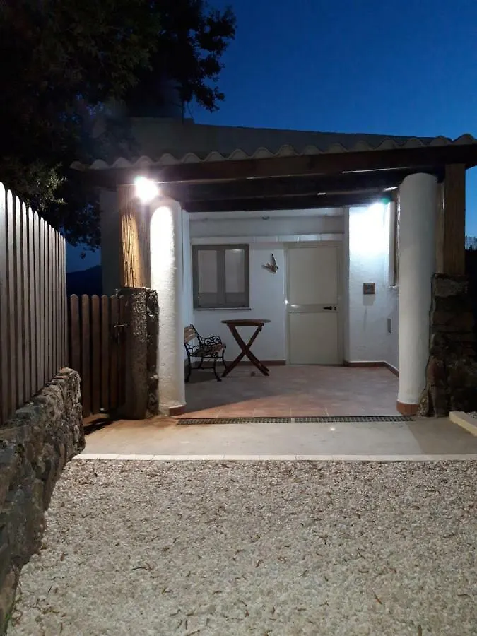 Casa Toloi Apartment Dorgali